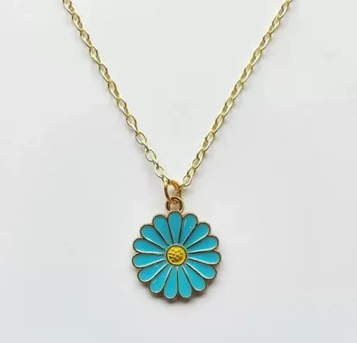 Daisy Flower Charm Pendant