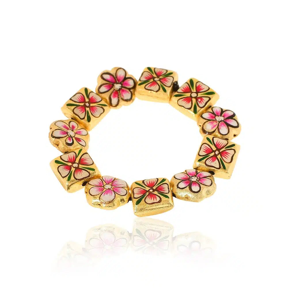 Fashion Bracelet Decorated With Flower Design